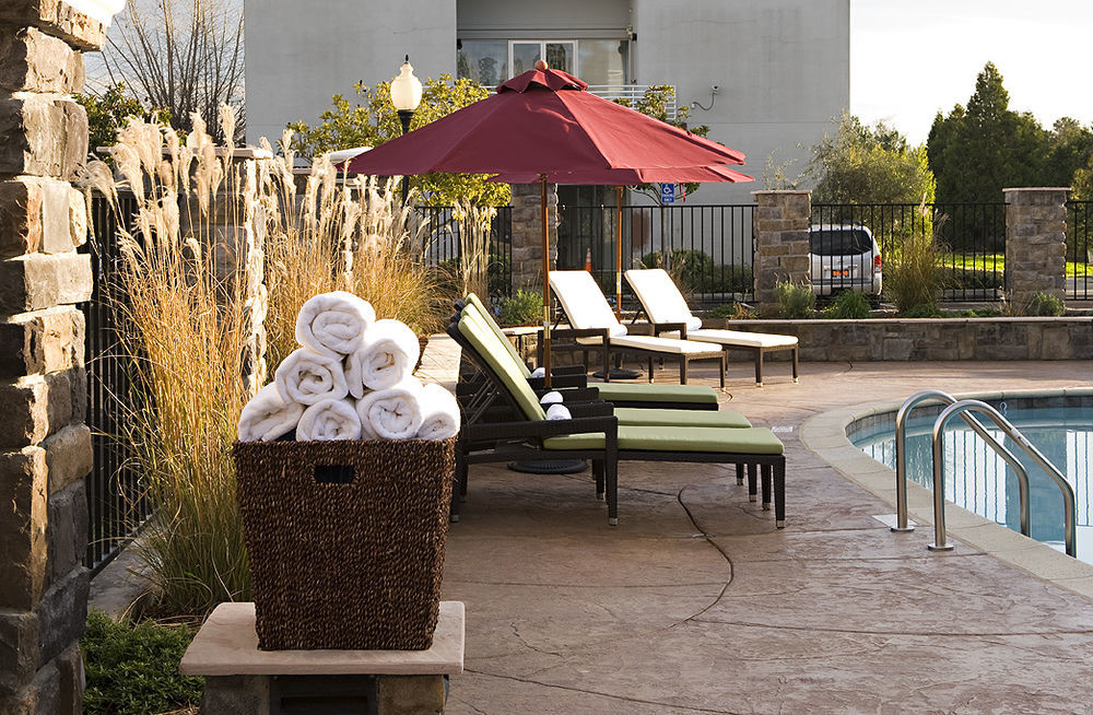 Hotel Indigo Napa Valley By Ihg Exterior foto