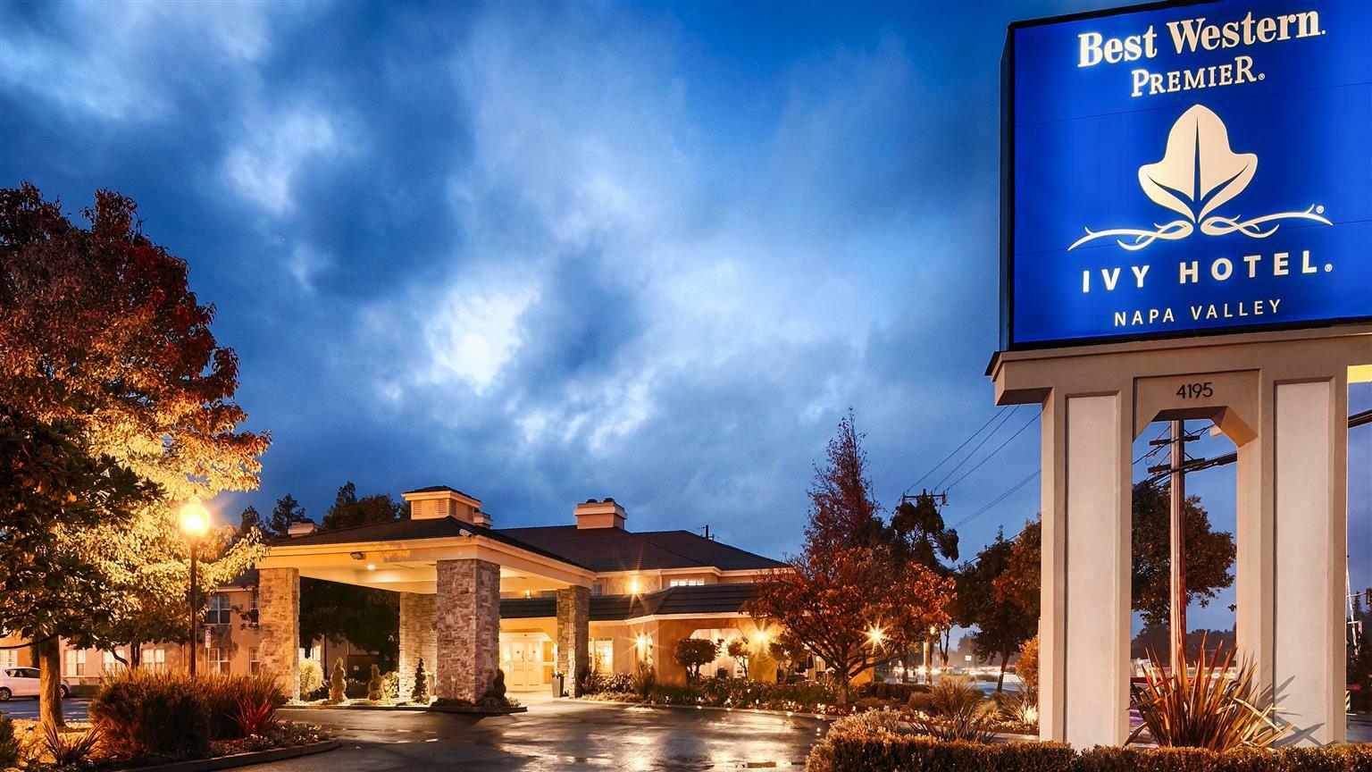 Hotel Indigo Napa Valley By Ihg Exterior foto